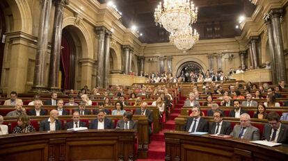 Sesión en el pleno del Parlament, en la que Junts pel Sí y la CUP votaro a favor de la ley del Referéndum.