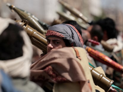 Los hutíes se suman al pulso de Irán y arrastran a Yemen