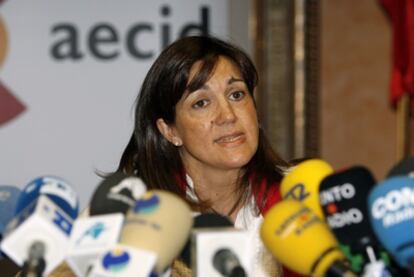 La Secretaria de Estado, Soraya Rodríguez, en la rueda de prensa en la sede de AECID.