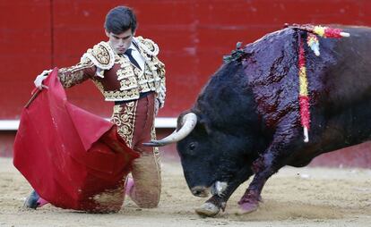 El diestro José Garrido, durante la corrida.