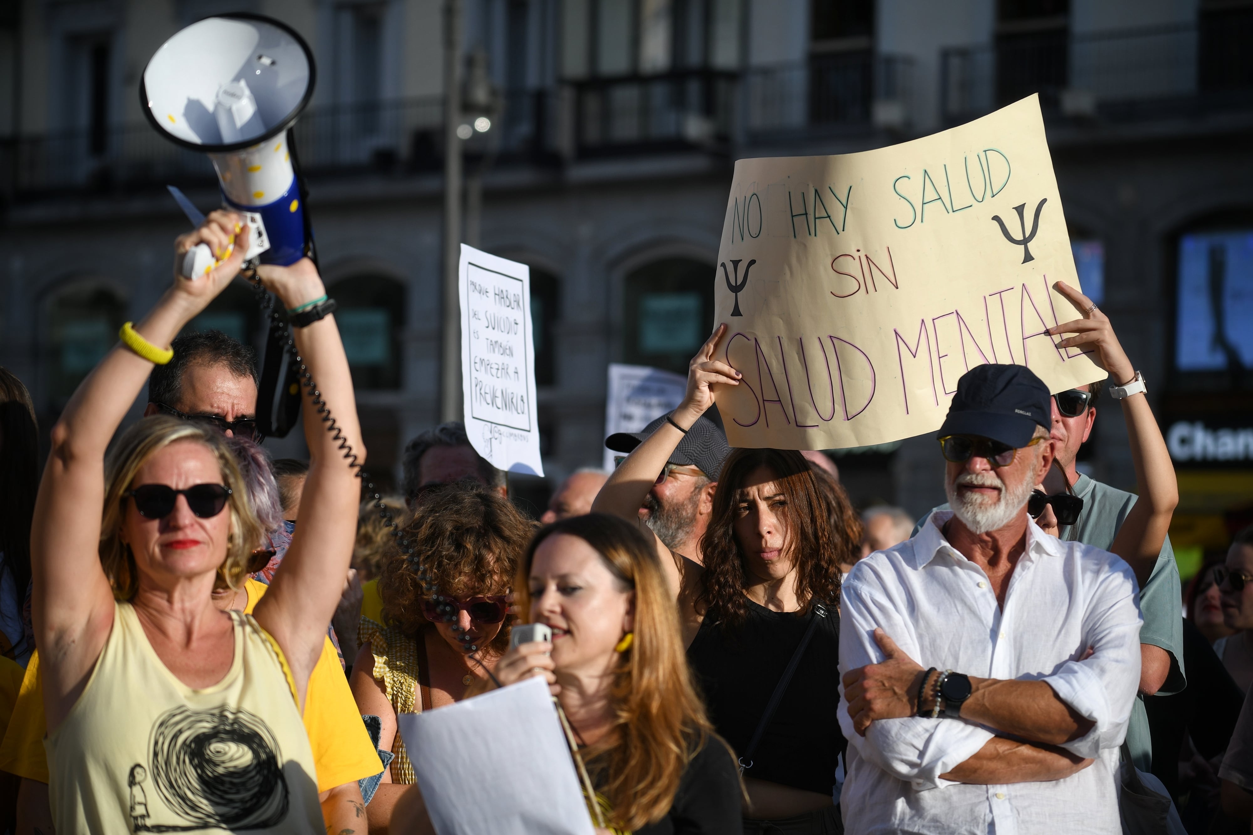 Las tres grandes protecciones frente al suicidio: vínculo, propósito y sentido
