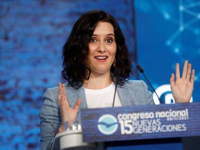 La presidenta de la Comunidad de Madrid, Isabel Díaz Ayuso, durante su intervención en el Congreso de Nuevas Generaciones del PP este sábado en Madrid.
