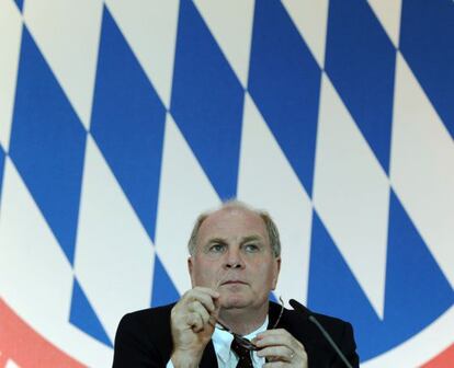 Uli Hoeness, en una junta de accionistas del Bayern. 