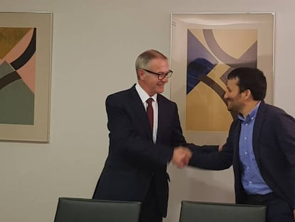 El ministro de Cultura, José Guirao, con el consejero valenciano Vicent Marzà. 