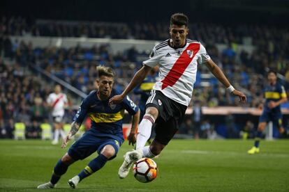 Exequiel Palacios y Julio Buffarini, durante la final en el Bernabéu.