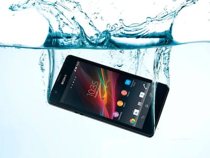 Sony Xperia bajo el agua