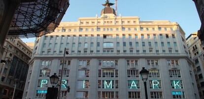 Fachada de Primark en la Gran Vía.