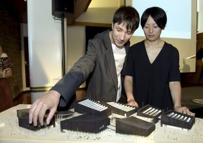 Los arquitectos Nicolas Moreau (izquierda) y Hiroko Kusunoki del estudio francés Moreau Kusunoki Architectes.