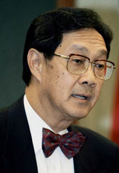 El nuevo ministro tailandés de Finanzas y viceprimer ministro para Asuntos Económicos, Pridiyathorn Devakula, el pasado mes de septiembre en Bangkok.