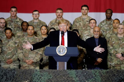 Foto de archivo de Donald Trump en Afganistán.