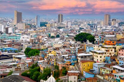 Vista área de Guayaquil, considerada el centro comercial de Ecuador.