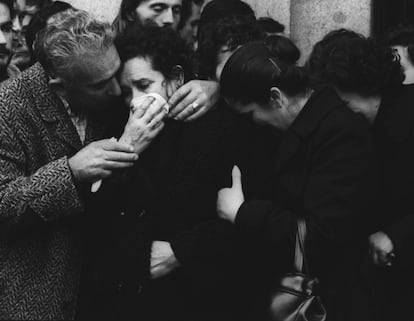 26/01/1977 Familiares de los abogados laboralistas asesinados en la calle Atocha