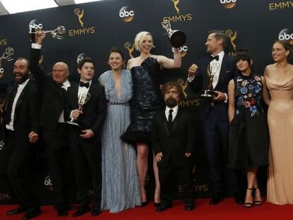 ‘Juego de Tronos’ desbanca a ‘Frasier’ en Emmys y en millones