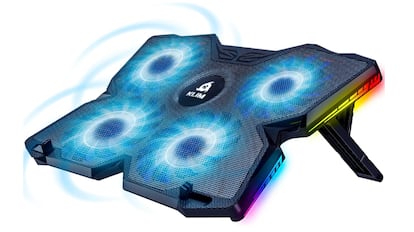 Esta base refrigeradora cuenta con más de 42.000 reseñas en Amazon.