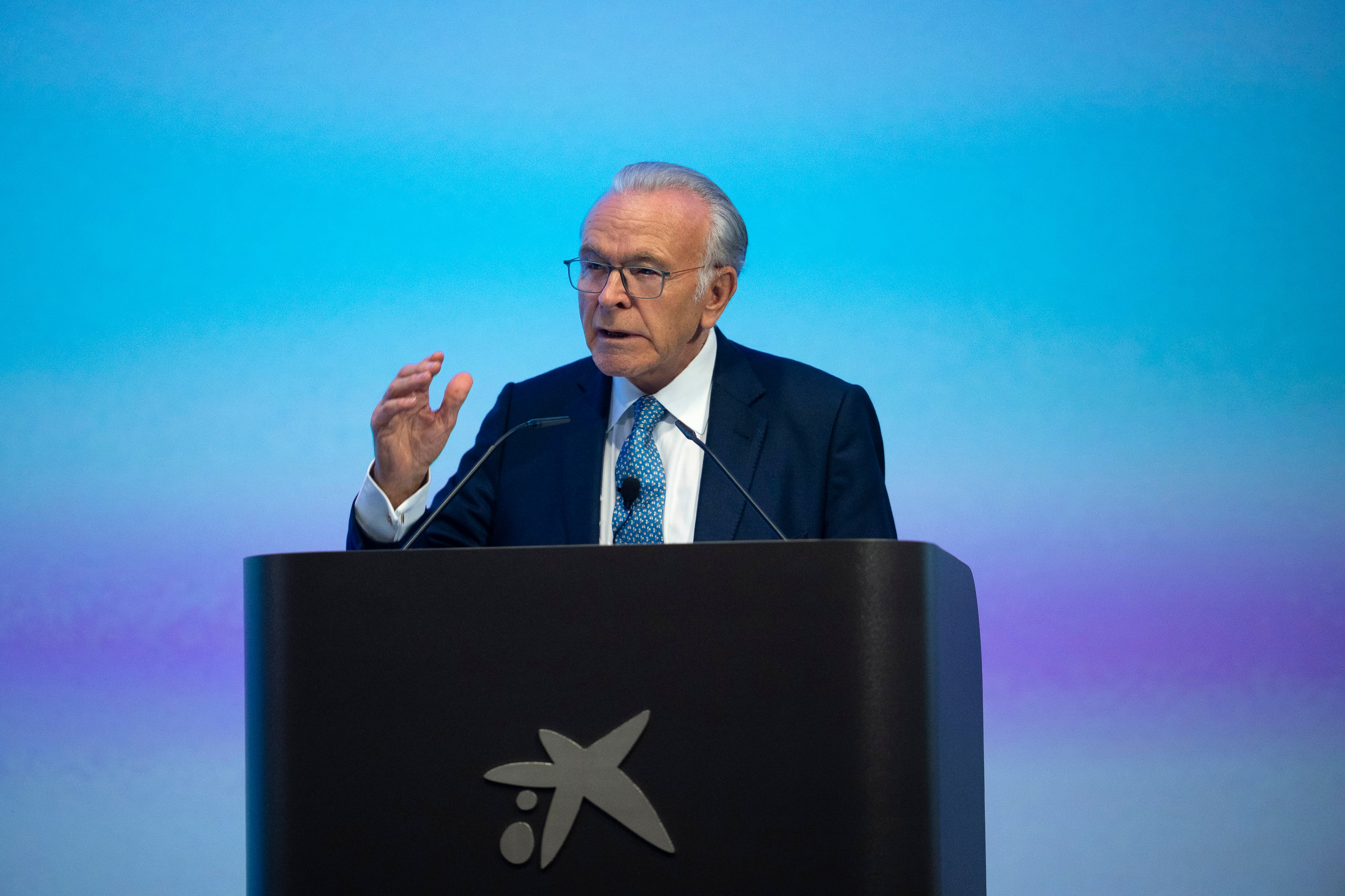El presidente de la Fundación Bancaria La Caixa presenta el nuevo plan estratégico a sus empleados, este miércoles, en una imagen cedida.