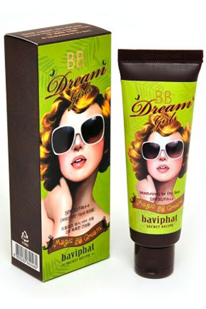 Tiene el diseño más pop y una gran variedad de BB Creams. Es la coreana Baviphat, disponible online en boutiques que están redactadas en nuestros caracteres y donde se pueden comprar sus distintas variedades desde los 20 euros.