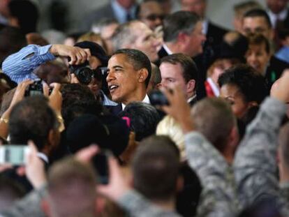 El presidente de Estados Unidos, Barack Obama (al centro).