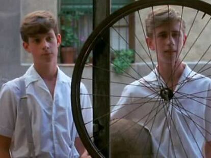 ‘Las bicicletas son para el verano’, un poderoso filme de Jaime Chávarri