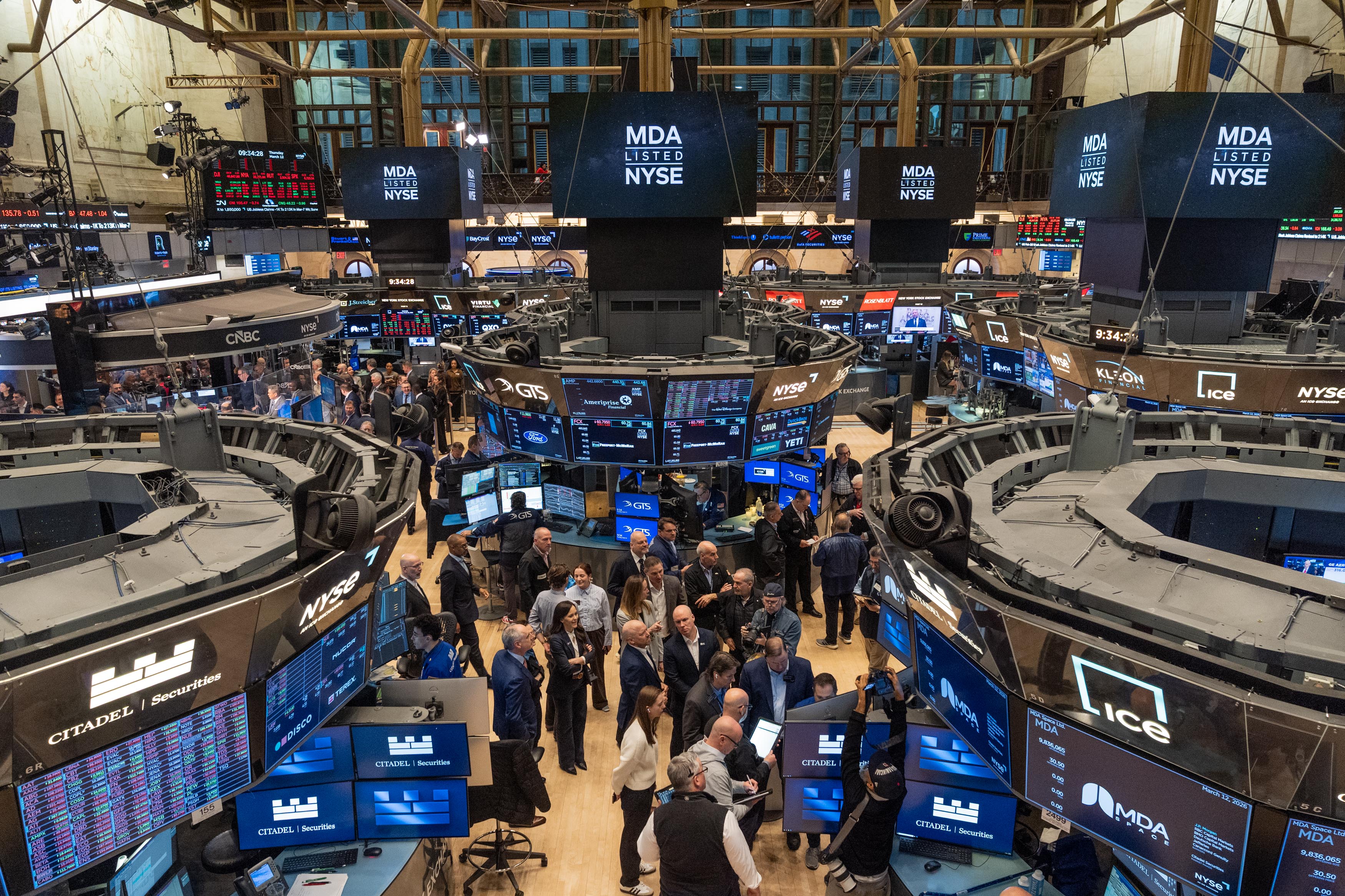 Wall Street declara la guerra al fisco: un billón de euros busca cómo pagar menos
