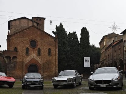 De izquierda a derecha, varios modelos importantes en la historia de la compa&ntilde;&iacute;a: el nuevo Ghibli, el Ghibli de 1967, el 3500 GT de 1957, el Quattroporte de primera generaci&oacute;n (1963) y el Quattroporte de 2013.