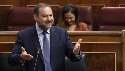 El ministre de Foment, José Luis Ábalos, al Congrés.