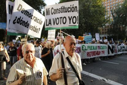 Protests on the reform of the Constitution to put cap on budget deficits.