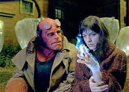 Ron Perlman y Selma Blair, en una imagen de <i>Hellboy.</i>