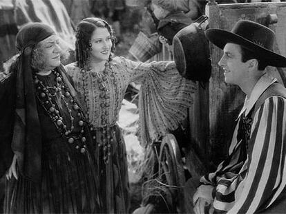 Fotograma de 'La Gitanilla' (1940), de Fernando Delgado, del libro 'Cervantes en imágenes'
