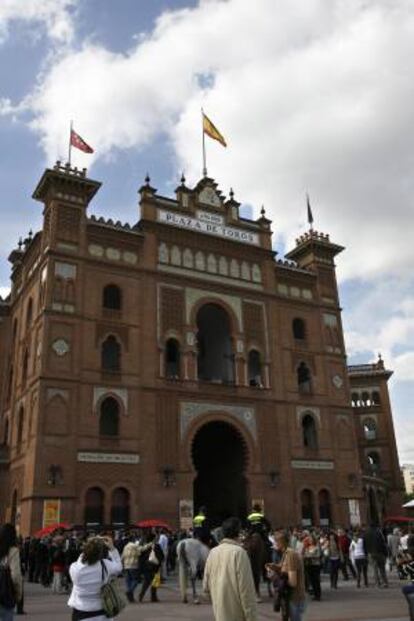 Fachada principal de la plaza de toros de las Ventas de Madrid. EFE/archivo