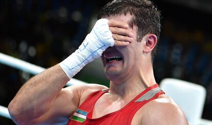 Rustam Tulaganov

Porque hasta los boxeadores uzbekos de 90 kilos tienen sentimientos, Tulaganov no pudo contener la emoción tras vencer en su pelea de cuartos de final. Después sería medalla de bronce.