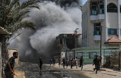 Un nuevo bombardeo israelí sobre una escuela de Gaza causa una treintena de muertos