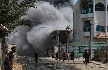 Un nuevo bombardeo israelí sobre una escuela de Gaza causa una treintena de muertos