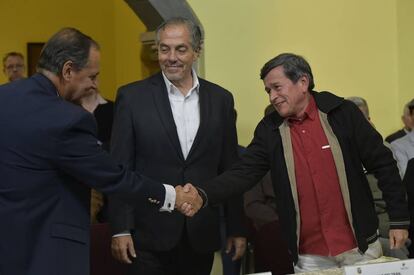 Las delegaciones del Gobierno de Colombia y la guerrilla del ELN mantienen las conversaciones de paz en Ecuador.
