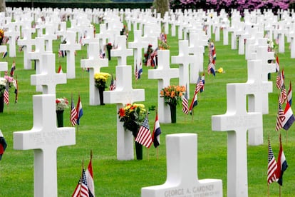 EEUU placas cementerio de Margraten