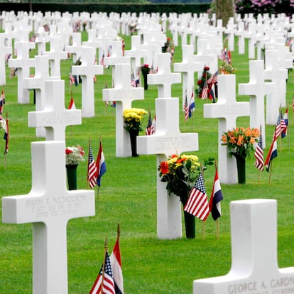 EEUU placas cementerio de Margraten