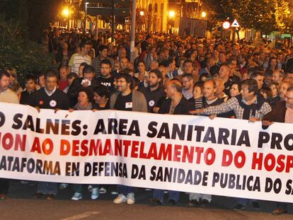 Protesta multitudinaria en Arousa en defensa del hospital comarcal