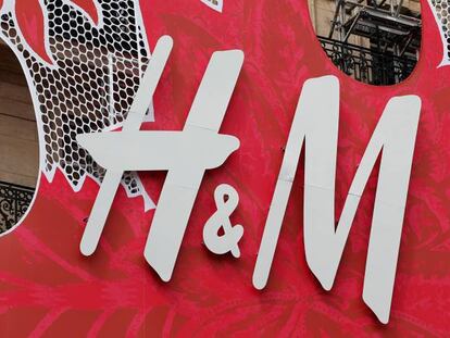 H&M subirá un 16% en tres años el salario mínimo a los trabajadores del almacén de Torrejón