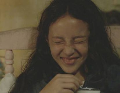 Macarena Arias en una escena de la película.