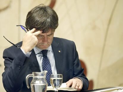 Puigdemont, esta ma&ntilde;ana, en la reuni&oacute;n de su Gobierno.