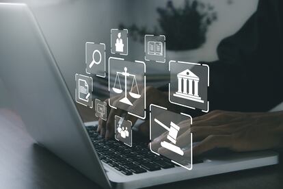 Law legal technology concept.Legal advice online,Internet law.Law and justice concept.