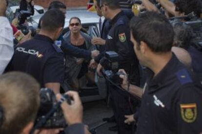 Isabel Pantoja, entrando en los juzgados de Marbella en 2010.