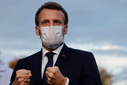 Emmanuel Macron, este viernes en Pontoise, cerca de París.