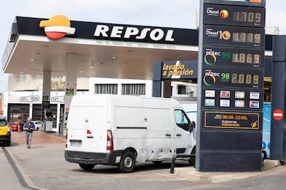 Una gasolinera en Sant Just Desvern (Barcelona).