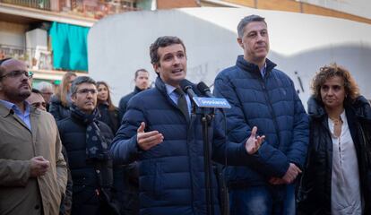 Pablo Casado junto a Alejandro Fernández, Xavier García Albiol y Dolors Montserrat, este mediodía, en Badalona.