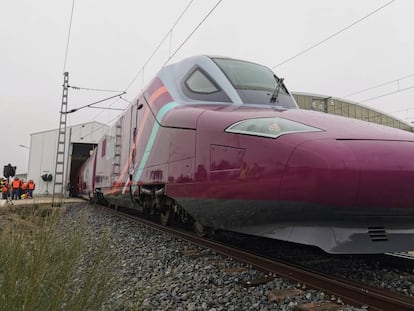 Tren AVLO de Renfe, en els tallers de Villaseca de la Sagra.