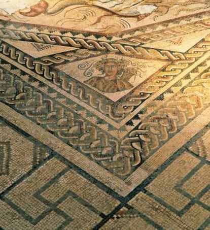 Un mosaico de la villa romana de La Olmeda (Palencia). 