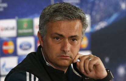 Mourinho, durante la rueda de prensa.