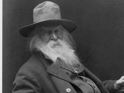 Un retrato del escritor norteamericano Walt Whitman (1819-1892).