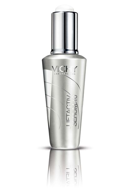 El nuevo Lifactiv Serum 10 de Vichy no es un producto específico para el frío, pero resulta ideal para aquellas que quieren luchar contra el paso del tiempo y tienen la piel sensible. Se trata de un sérum que deja la piel aterciopelada en solo 10 minutos. Es un potente producto antiarrugas que, además, tiene propiedades calmantes.