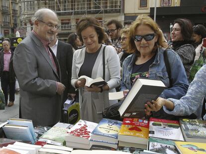 Salman Rushdie, at the ninth annual Madrid Book Night in 2014.